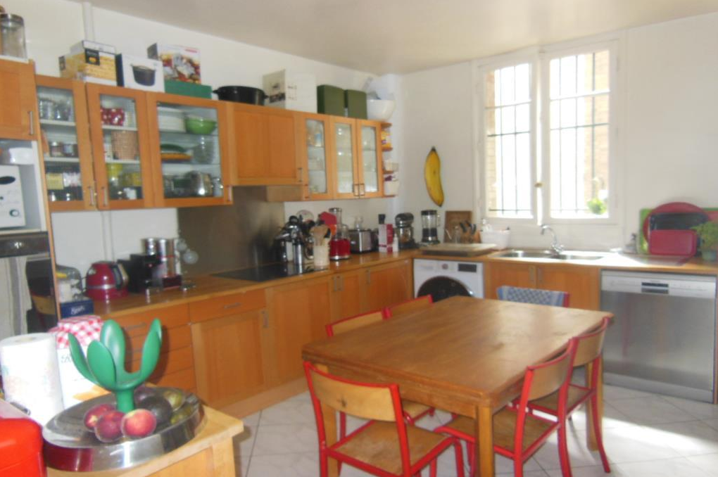 PARIS VII - Bld des Invalides/ Duroc PARIS VII - Bld des Invalides/ Duroc